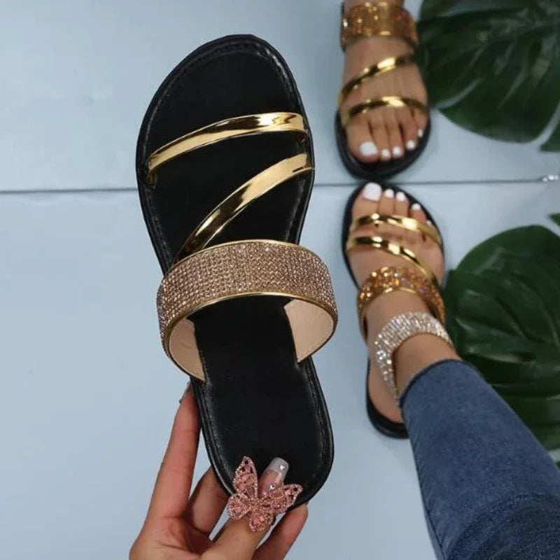 2024 Summer New Women'S Fashion Gold Silver Patent Leather Flat Heel Sandals Bling Rhinestone Narrow Band Beach Casual Slippers